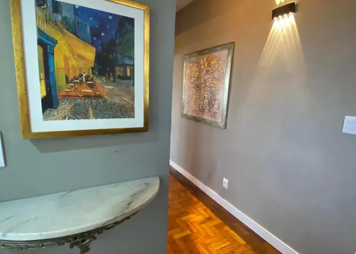 Apartamento Santa Casa Ap Moderno E Espaçoso Em Frente à Santa Casa Com Garagem *